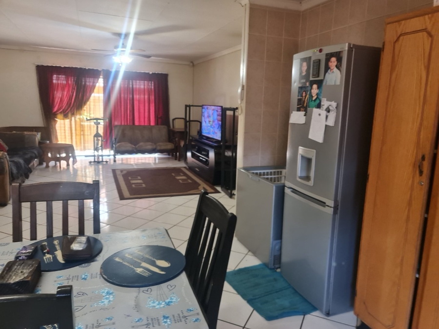 3 Bedroom Property for Sale in Protea Park North West